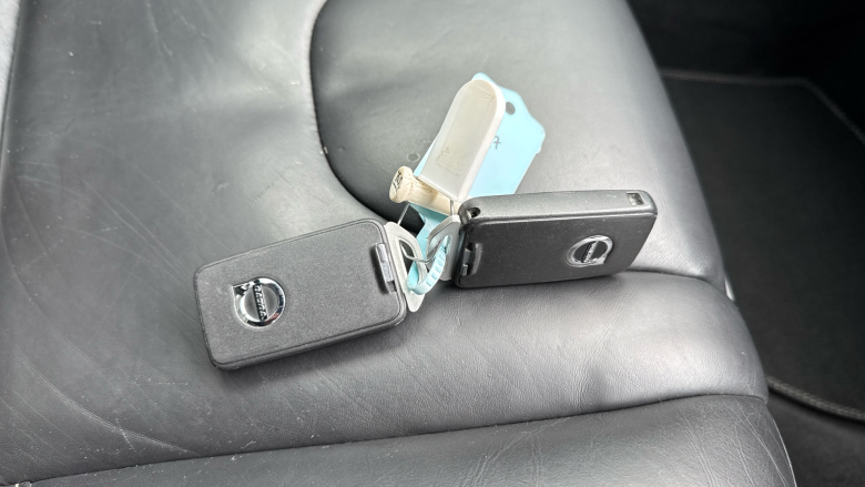 Volvo V40 T2 [122] R DESIGN Edition 5dr Petrol Hatchback